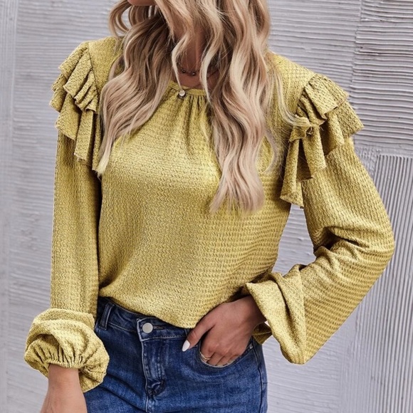 Boho ruffle trim blouse - Picture 7 of 16